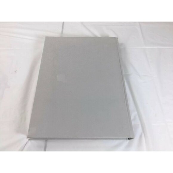 2014 SLU Southeastern Louisiana University Yearbook Le Souvenir Hammond LA - Picture 8 of 9